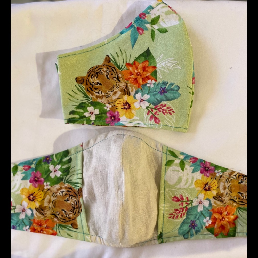 𝐀𝐧𝐲 𝟔 𝐟𝐨𝐫 $𝟑5  𝗠𝗔𝗦𝗞